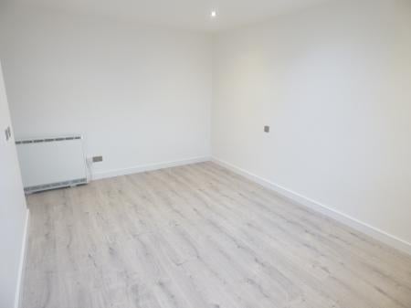 Flat Marlborough Way in Billericay