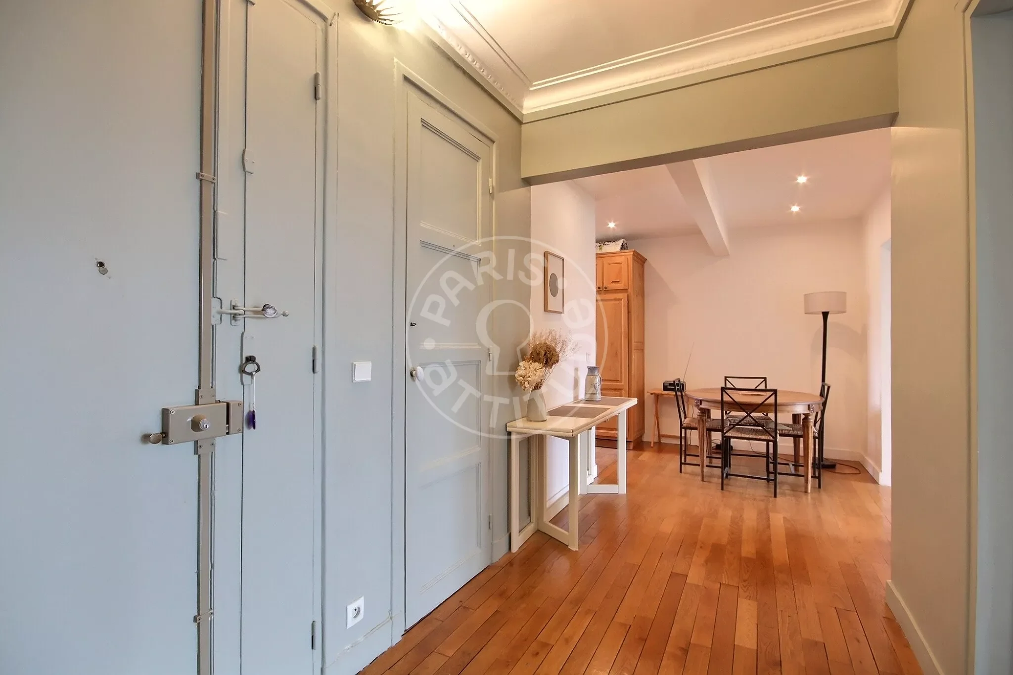 Flat Rue Saint-Jacques in Paris