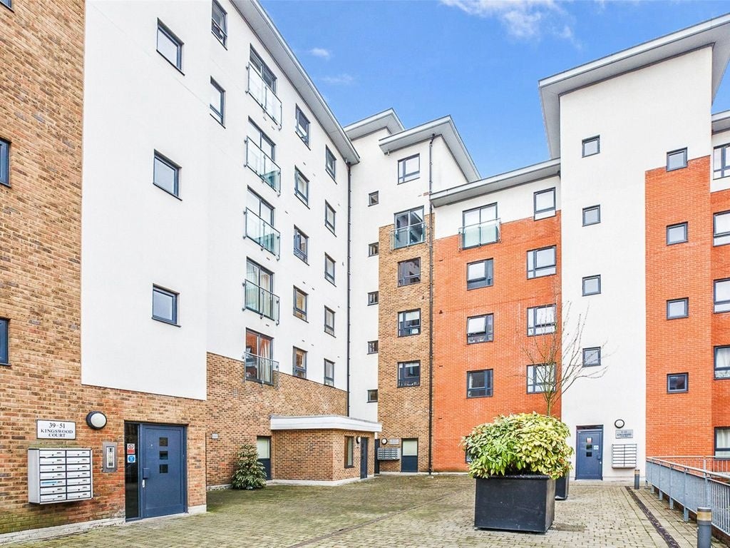 Flat Hither Green Lane in Greater London