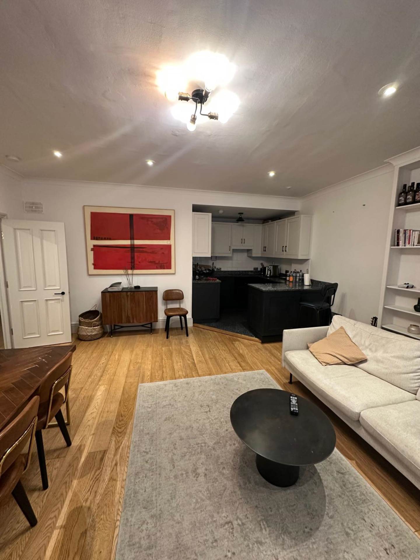 Flat Palace Court in City of Westminster