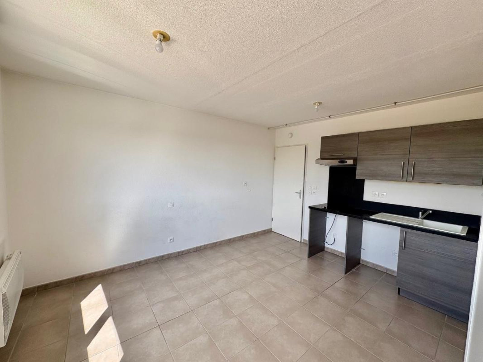 Flat Rue Georges Stephenson in Roanne
