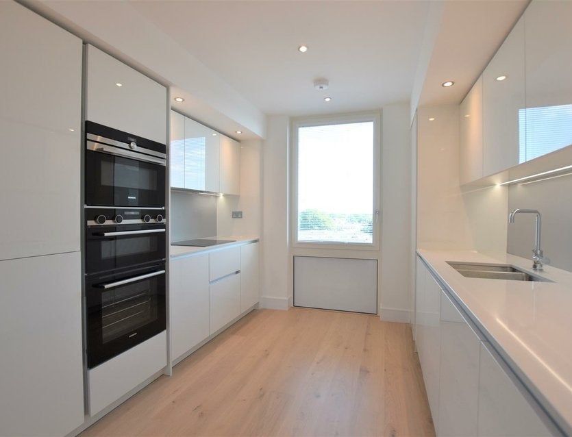 Flat Colham Mill Road in Greater London