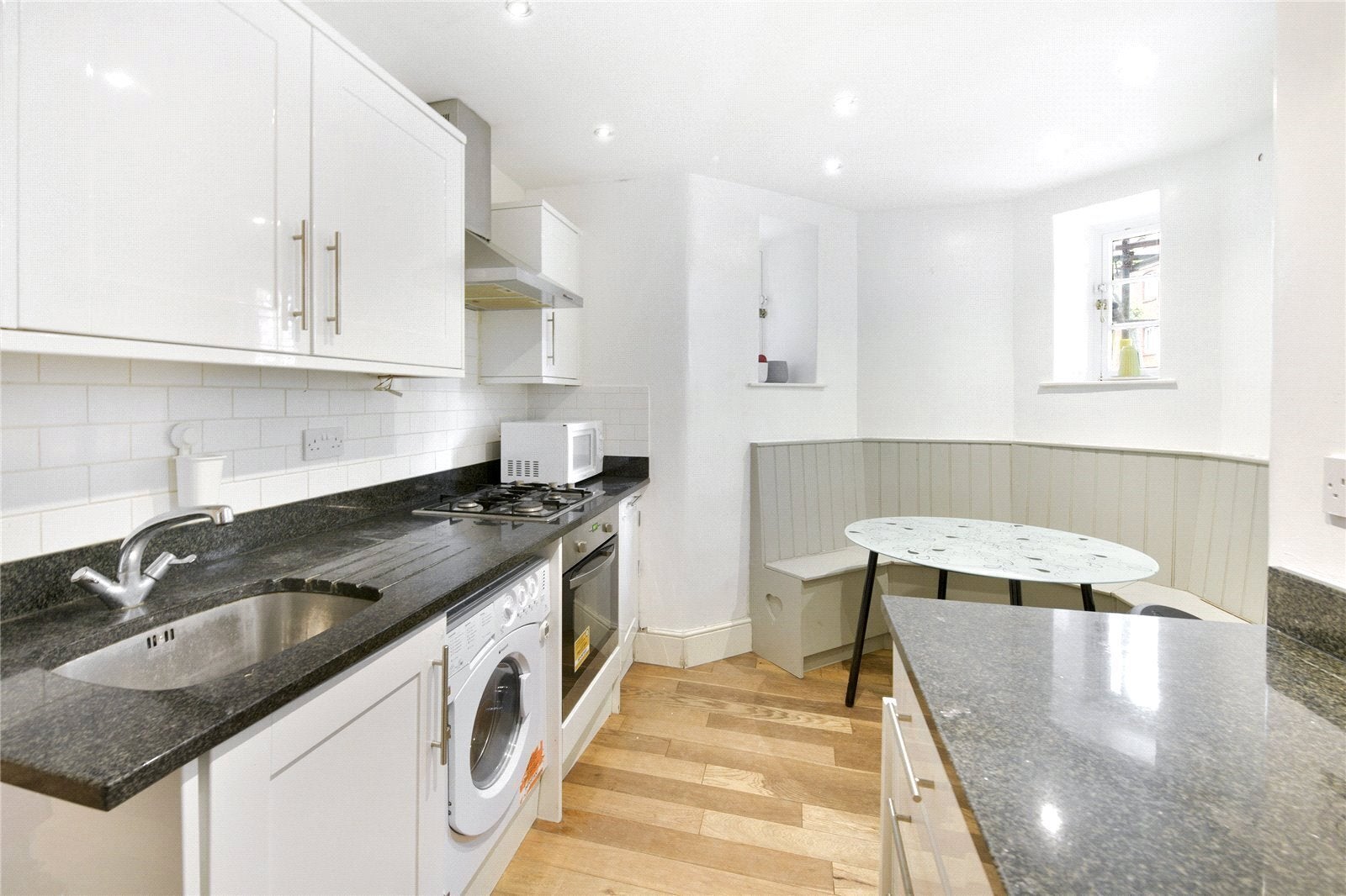 Flat Erasmus Street in City of Westminster