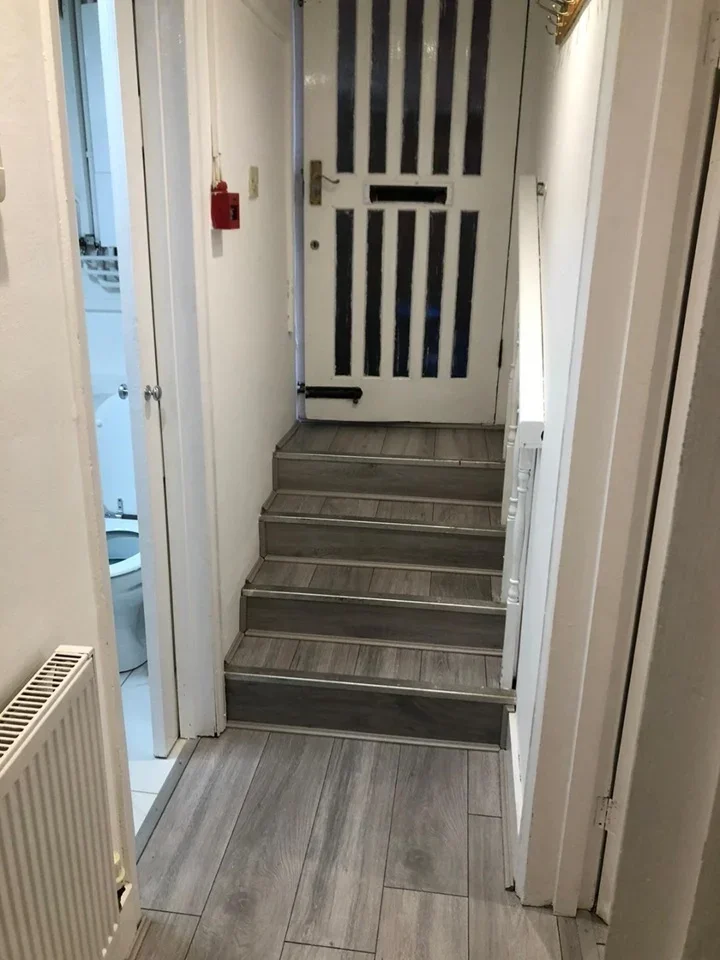 Flat Brondesbury Park in Greater London