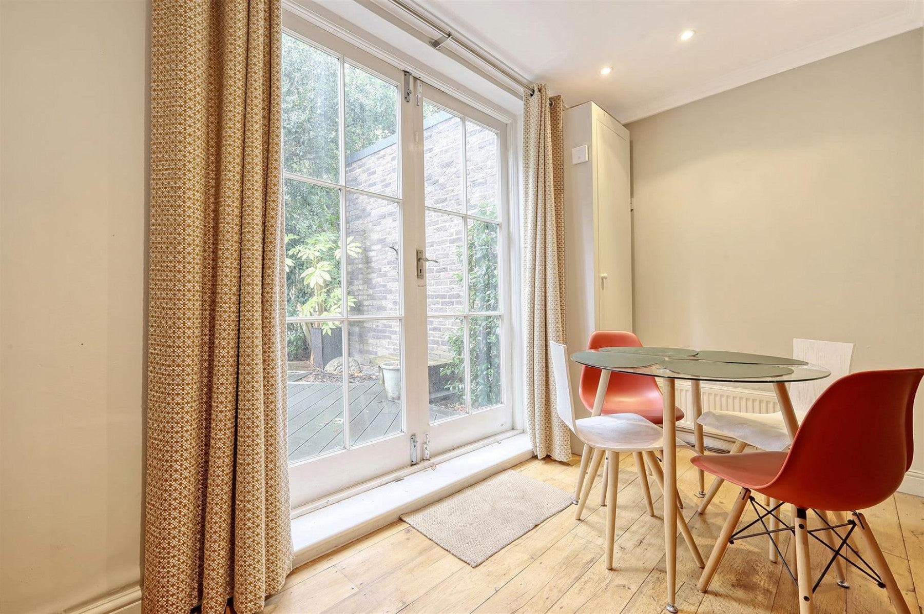 House Hemingford Road in Greater London