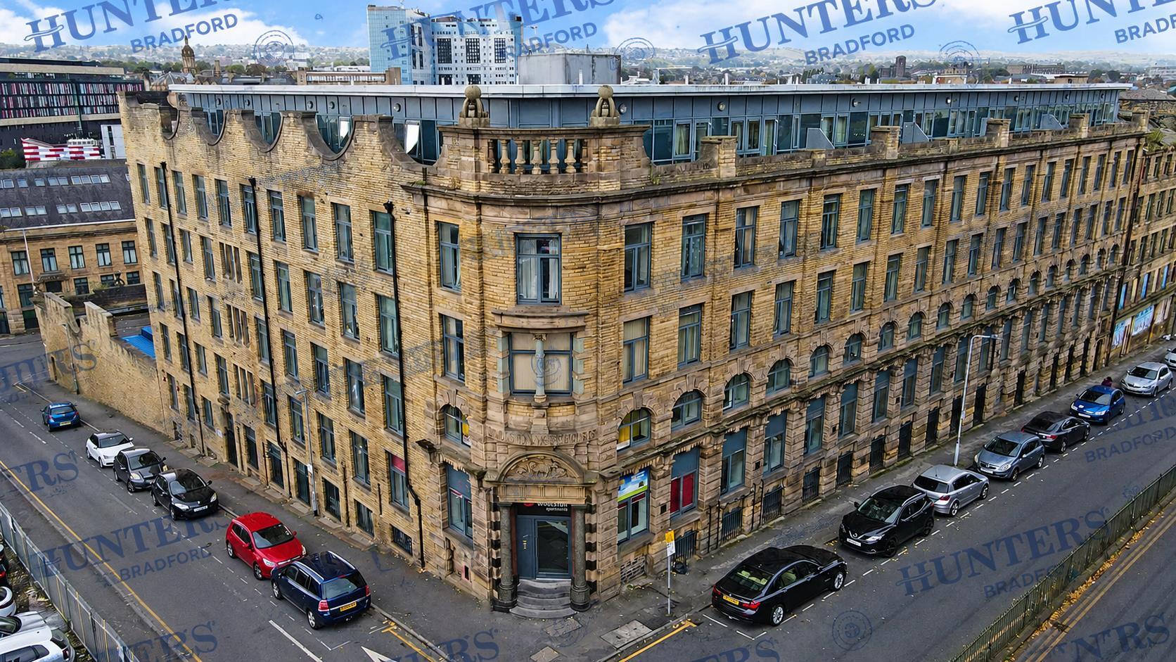 Flat Grattan Road in Bradford