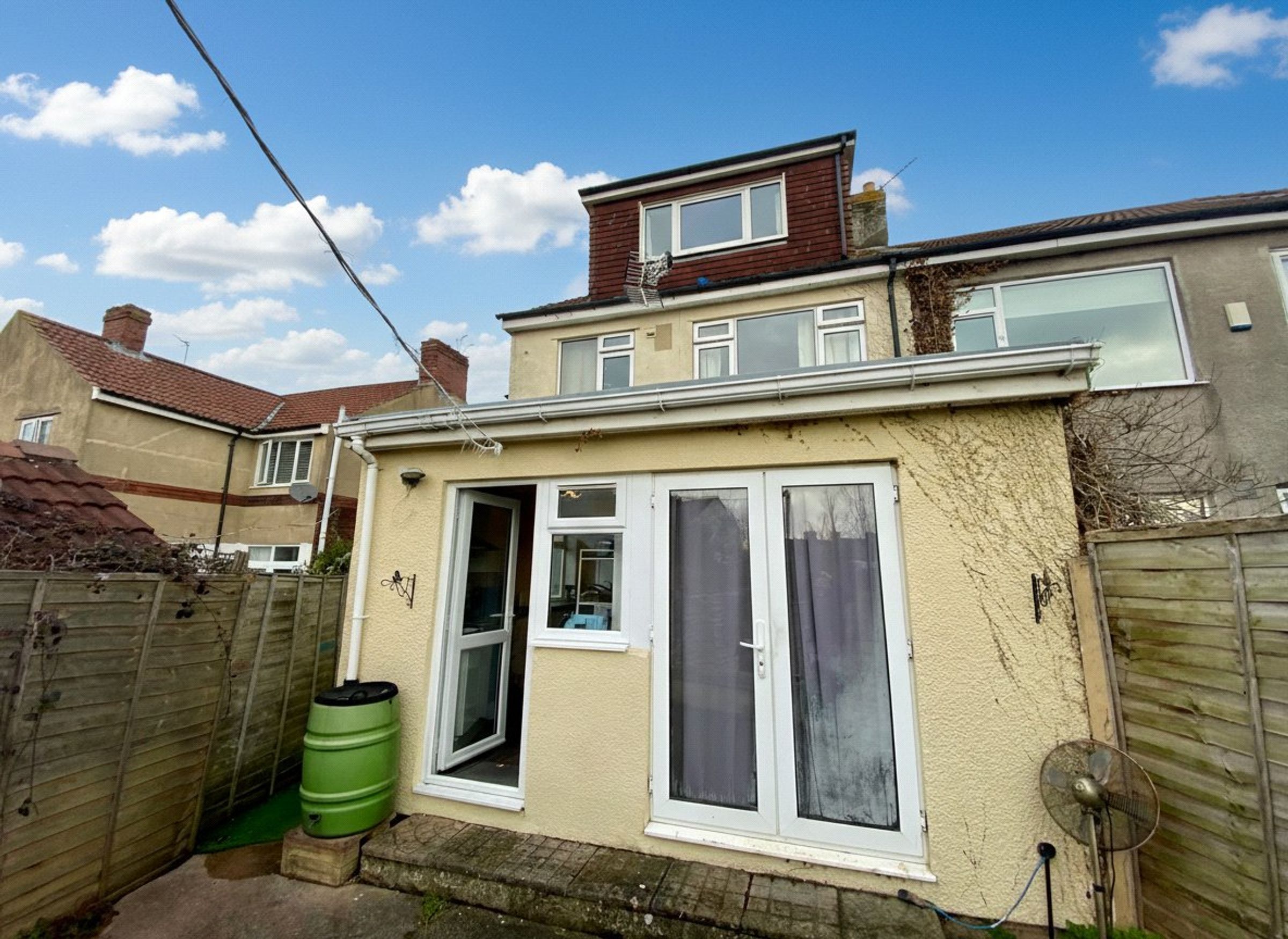 Flat Lodge Causeway in Bristol