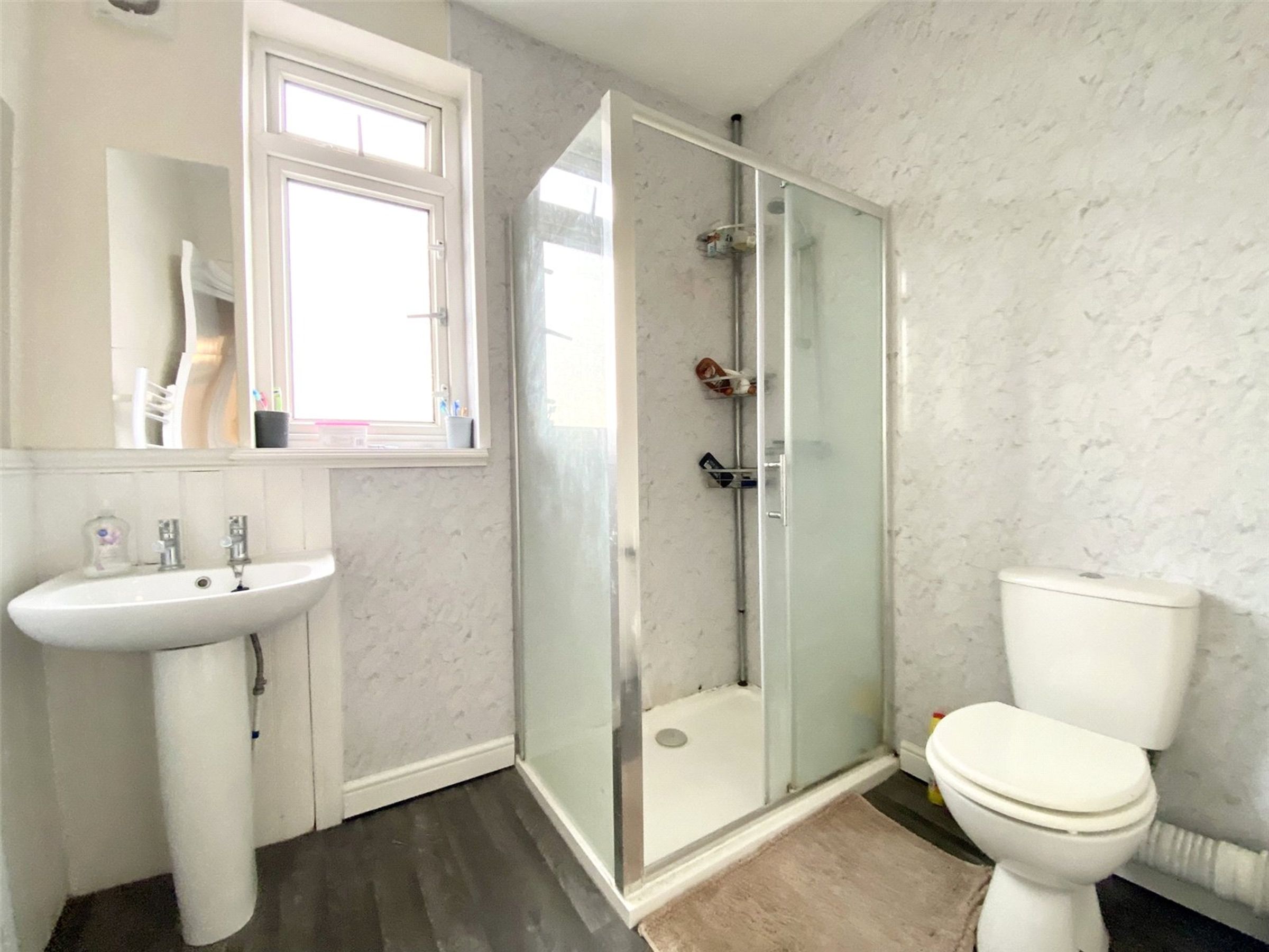 Flat Lodge Causeway in Bristol