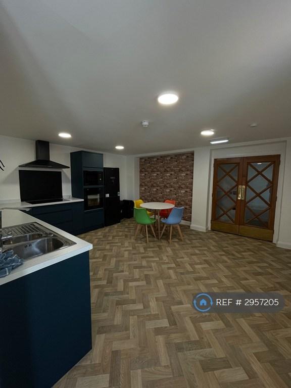 Room North Street in North West Leicestershire