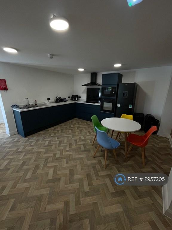 Room North Street in North West Leicestershire