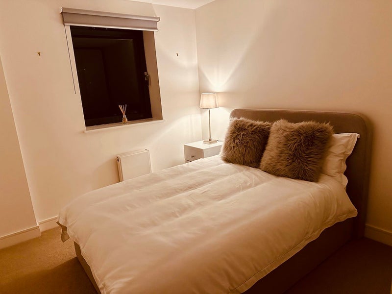 Room Upper Richmond Road in Greater London