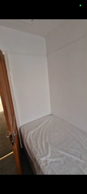 Room Fifth Avenue in Bristol