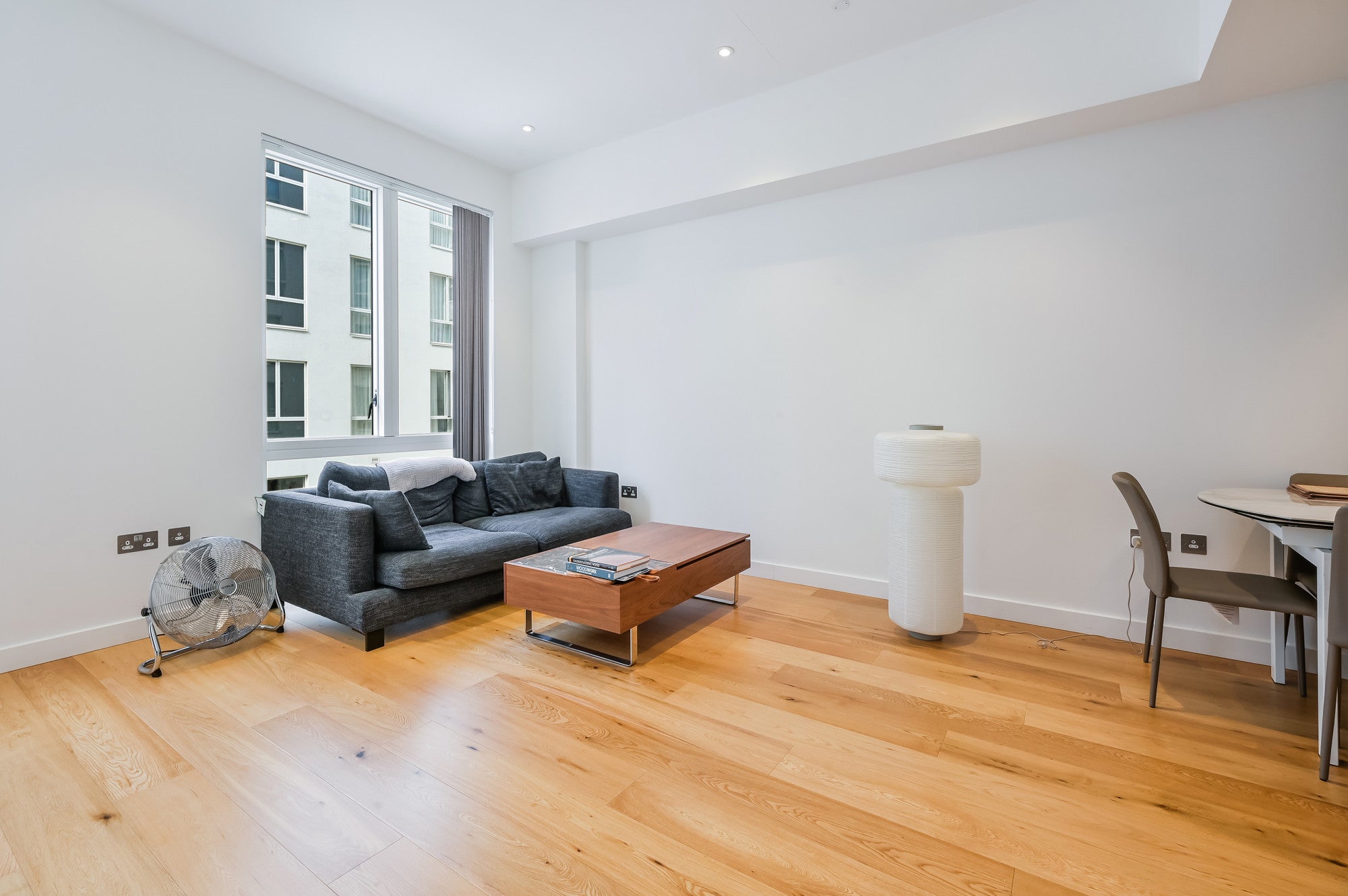 Flat Barnsbury Street in Greater London