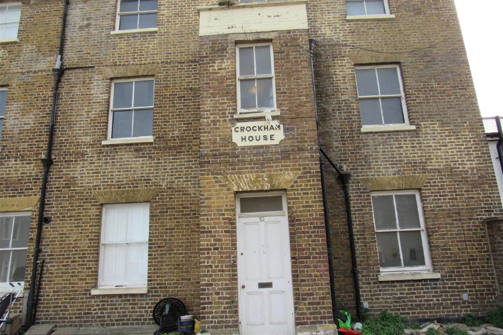 Flat Charles Street in Canterbury