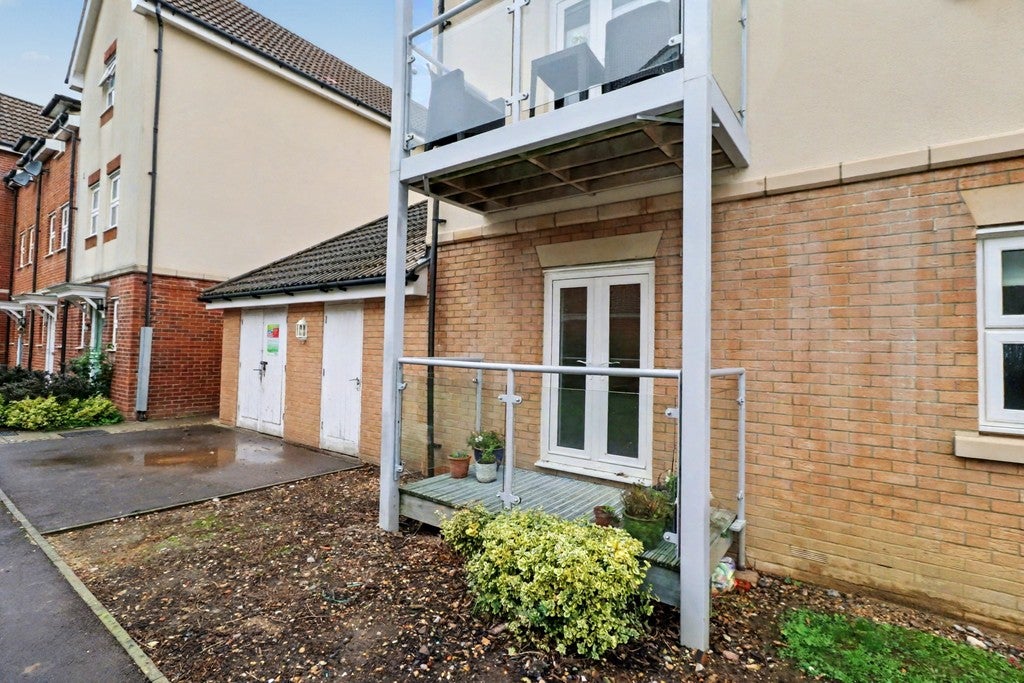 Flat Barfoot Road in Hedge End