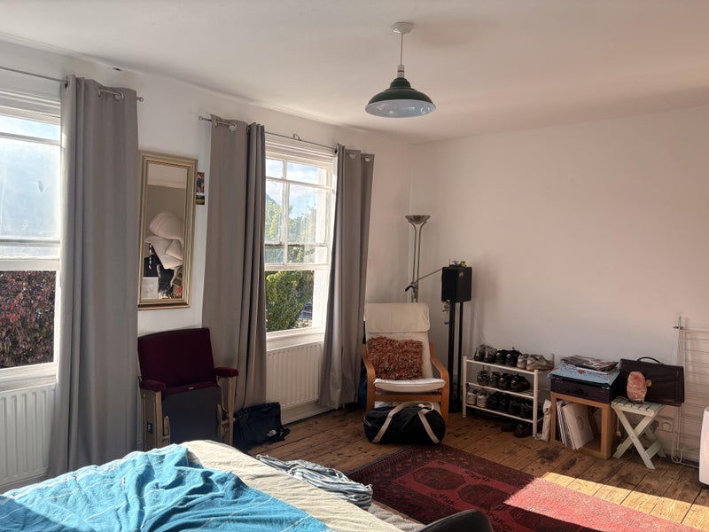 Room Wilton Way in Greater London
