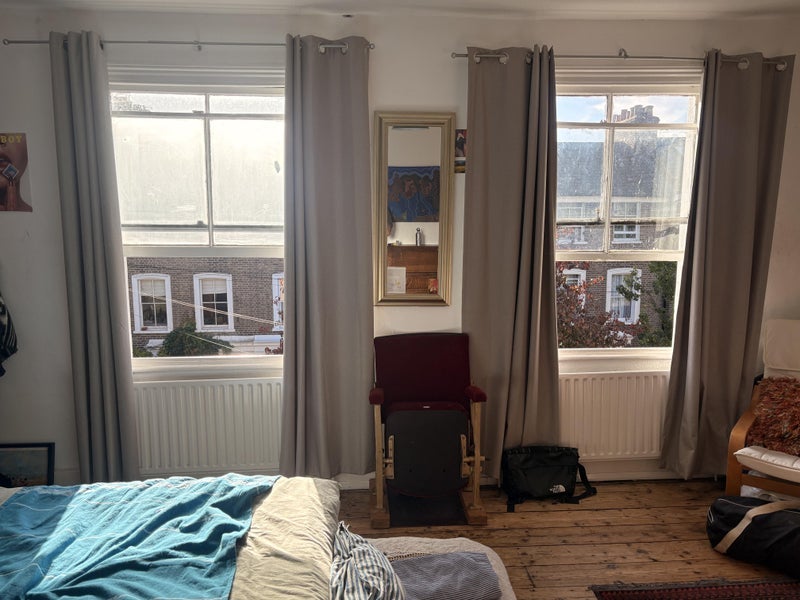Room Wilton Way in Greater London