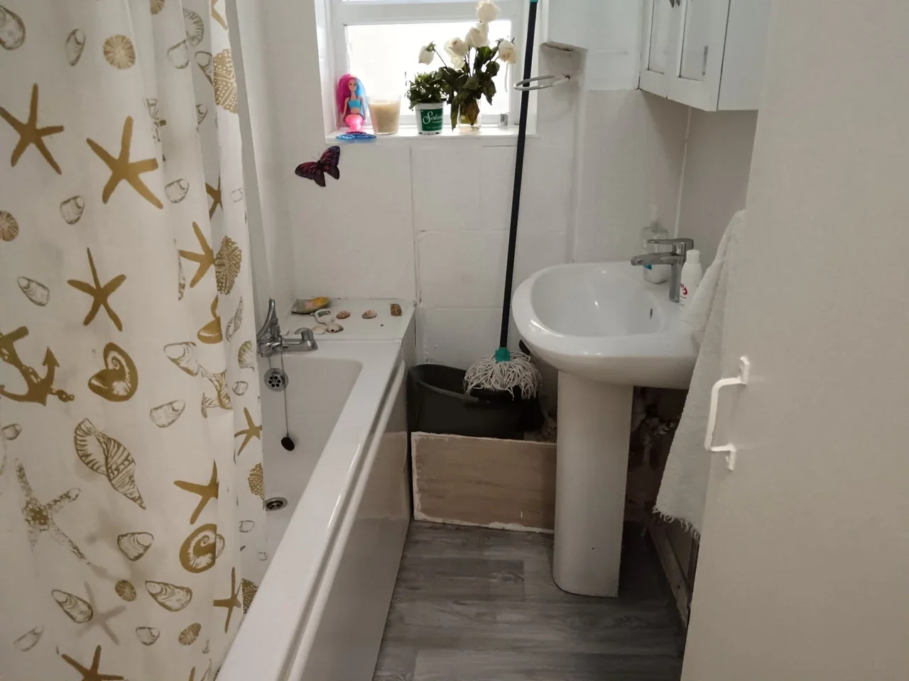 Room Green Street in Greater London
