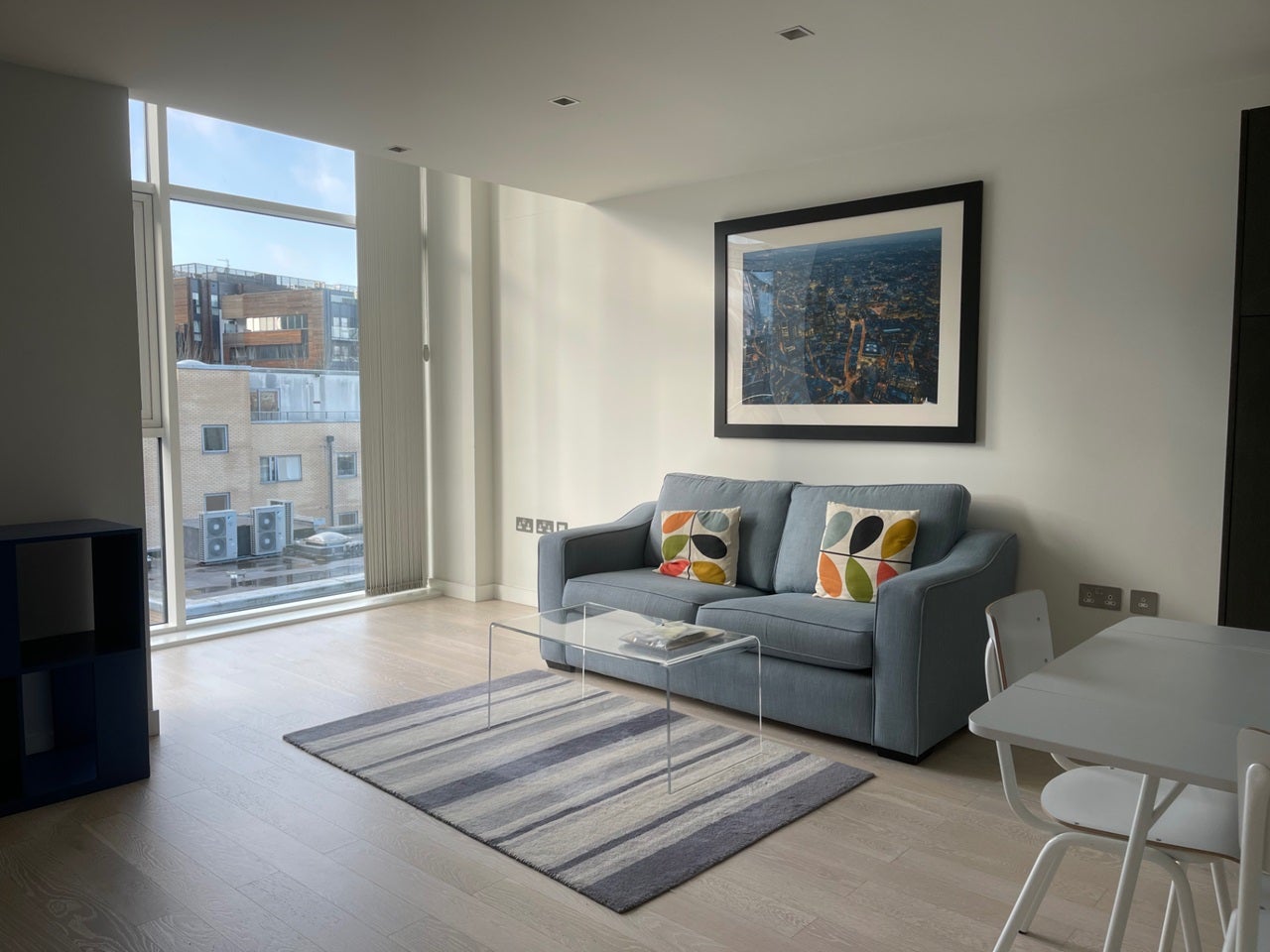 Flat Wenlock Road in Greater London