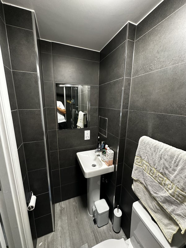 Room Guilford Street in Greater London