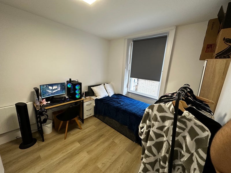 Room Guilford Street in Greater London