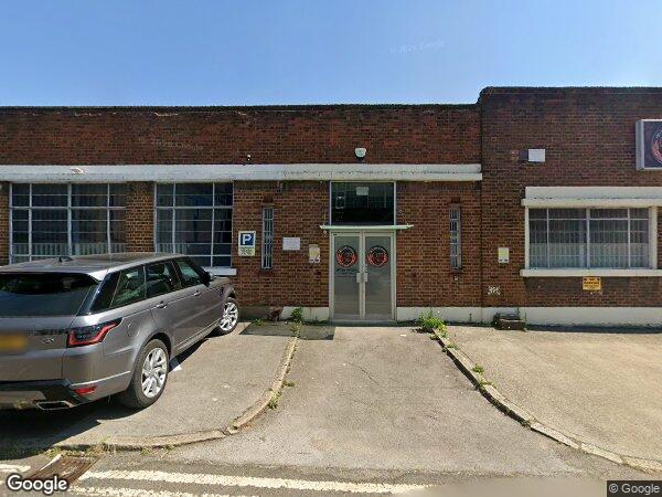 Flat Shield Drive in Greater London