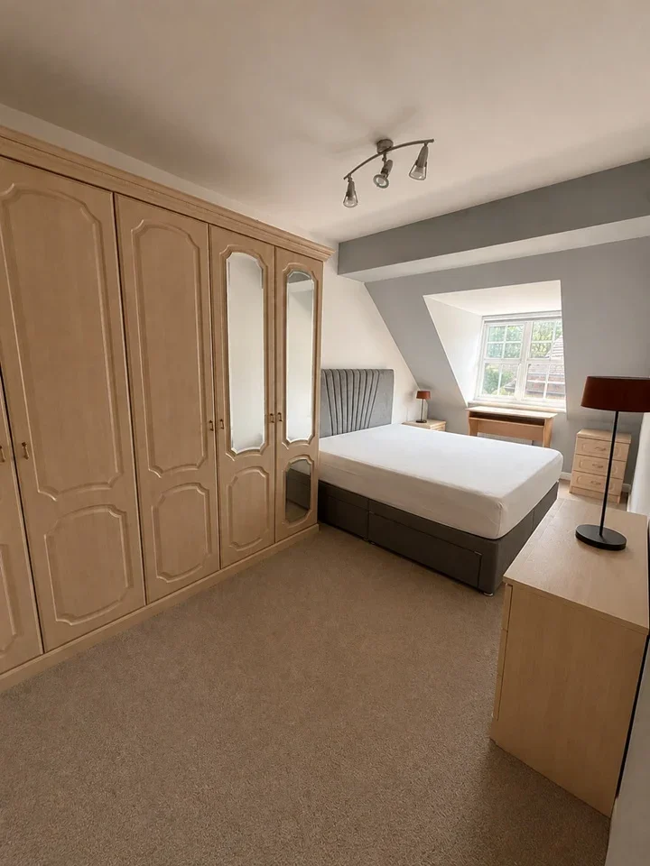 Room Greenways in Coventry
