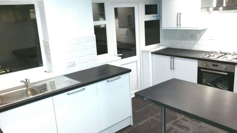 Room Gibbins Road in Birmingham
