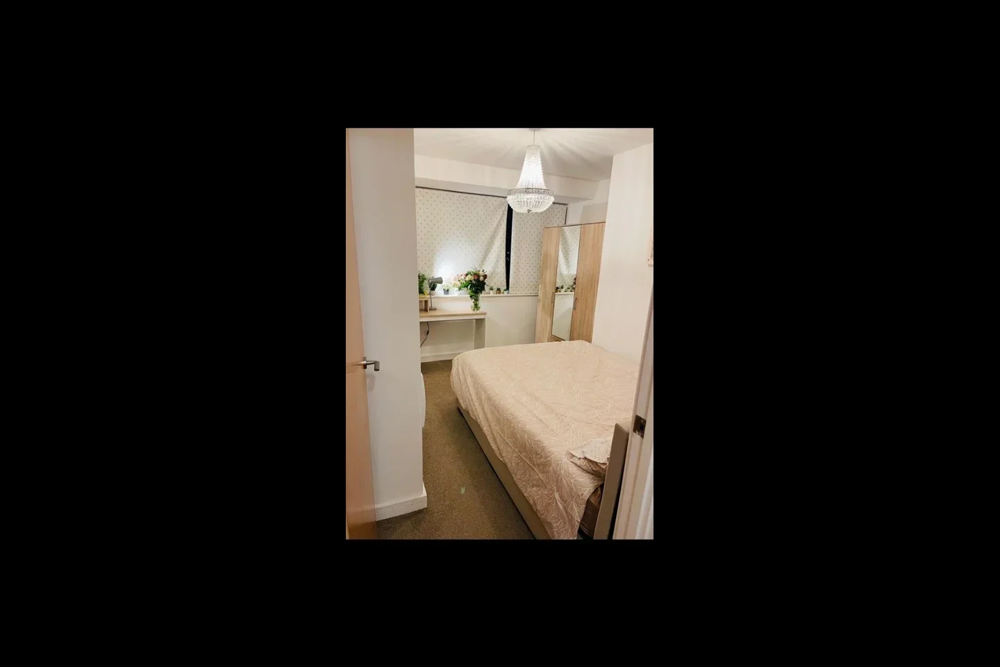 Room St. Edwards Way in Greater London