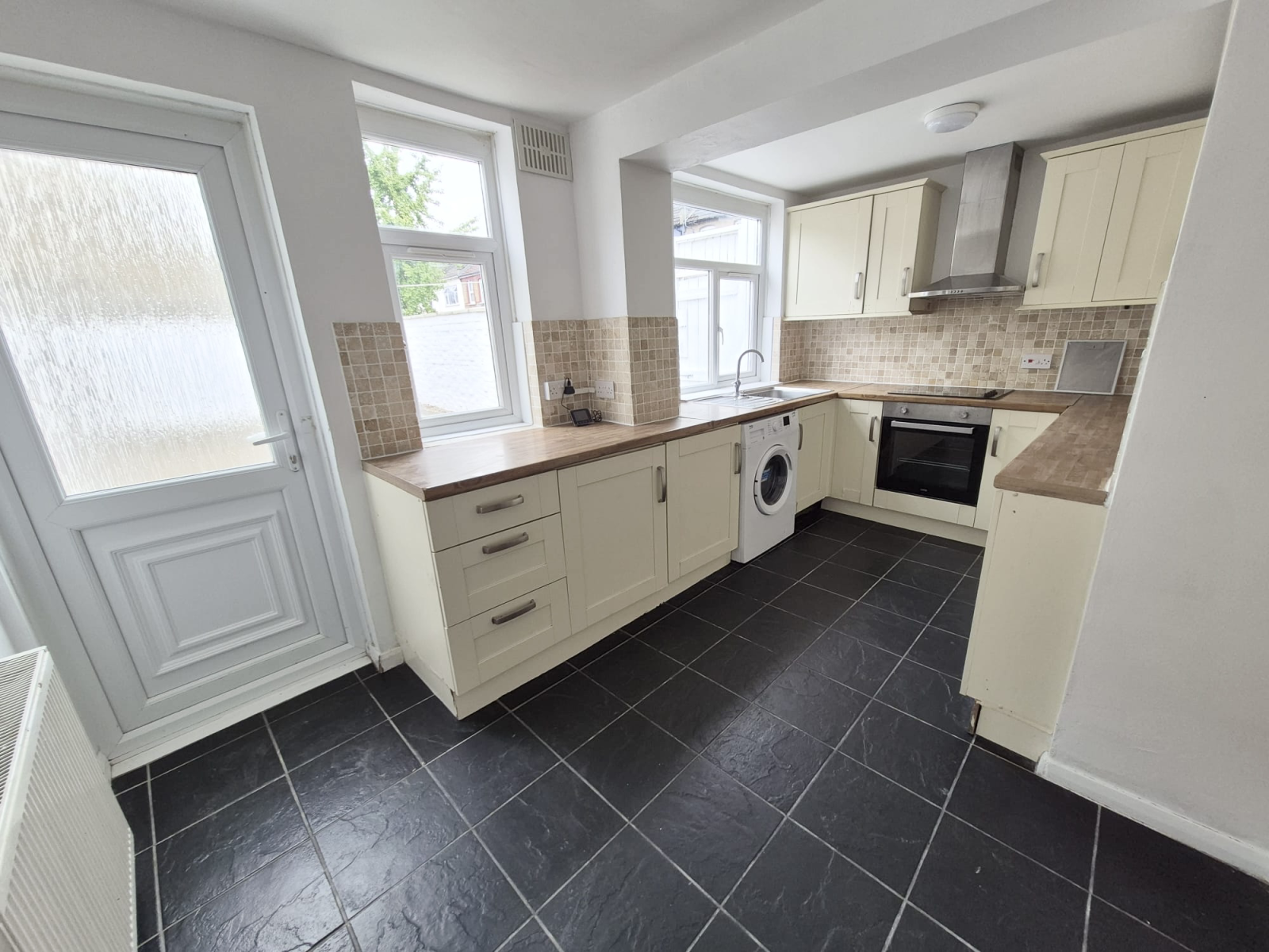 House Cornwallis Grove in Greater London