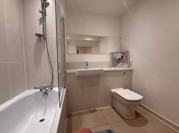 Room Norman Road in Greater London