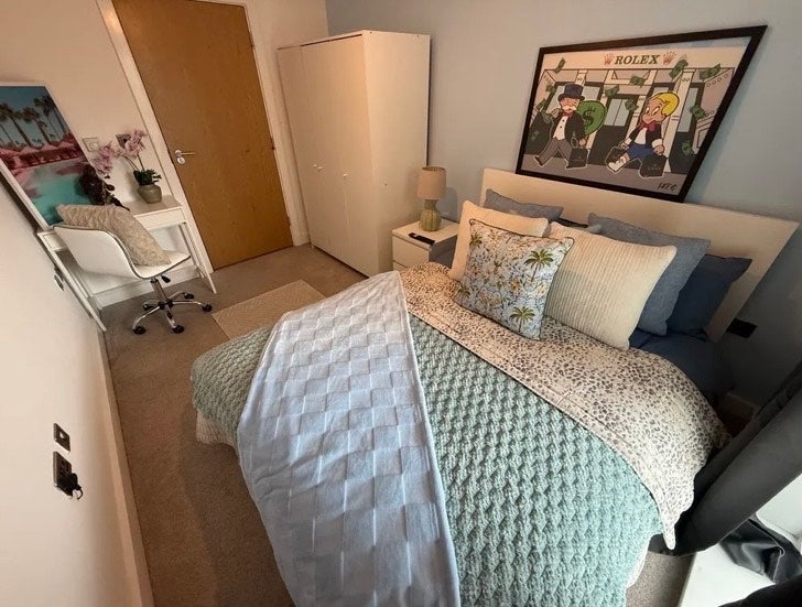 Room Norman Road in Greater London
