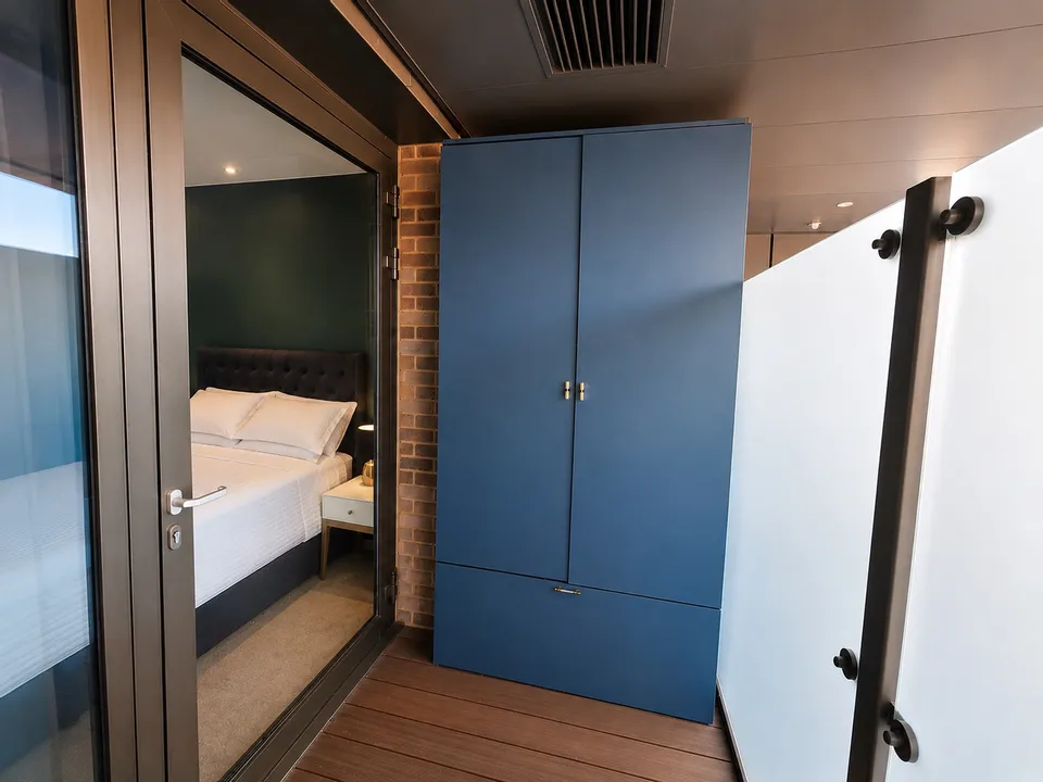 Flat Camberwell Passage in Greater London