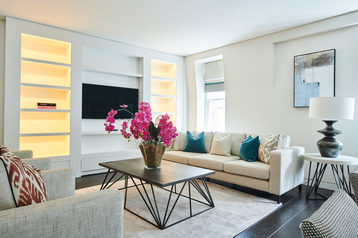 Flat Duke Street in City of Westminster