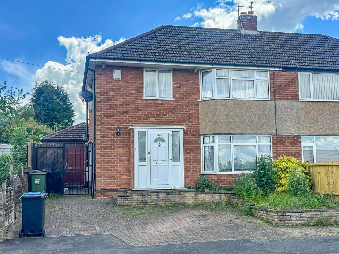 House Seagrave Drive in Oadby and Wigston