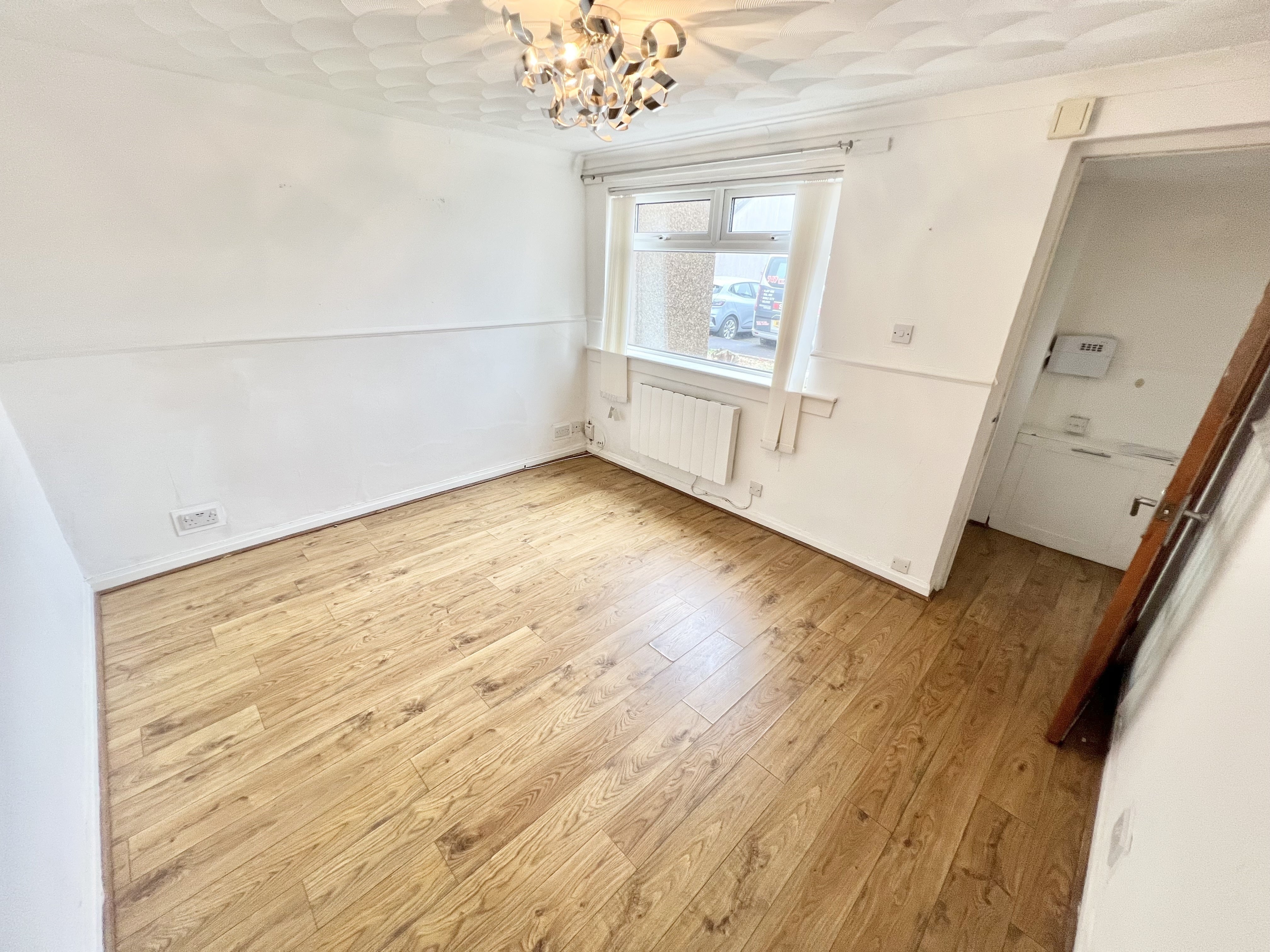 Flat Manse View in Newarthill
