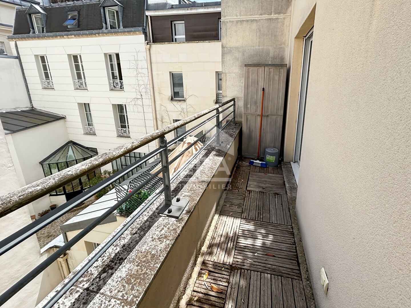 Appartement Allée des Dames à Paris
