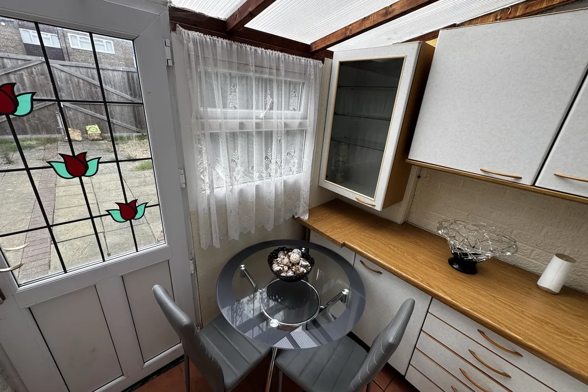 House Malmo Close in Great Oakley