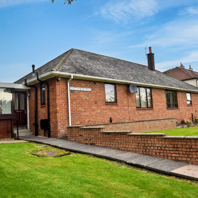 House Jean Armour Drive in Mauchline