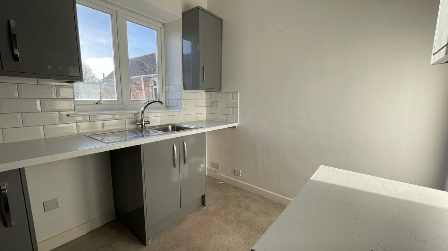 Flat Gloucester Road in Trowbridge