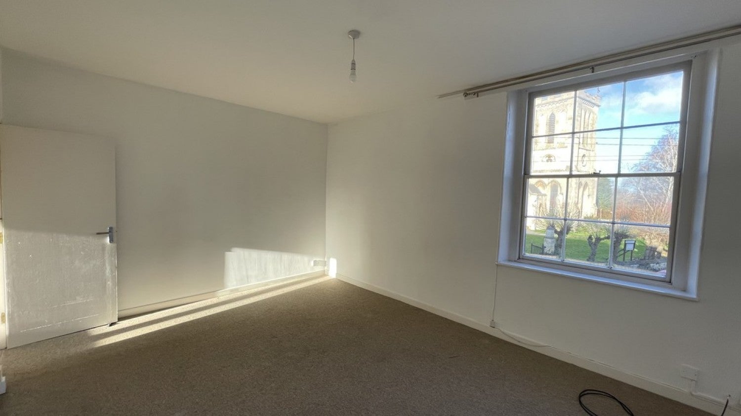 Flat Gloucester Road in Trowbridge