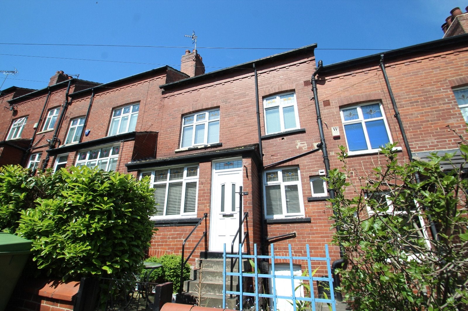 House Gledhow Valley Road in Leeds