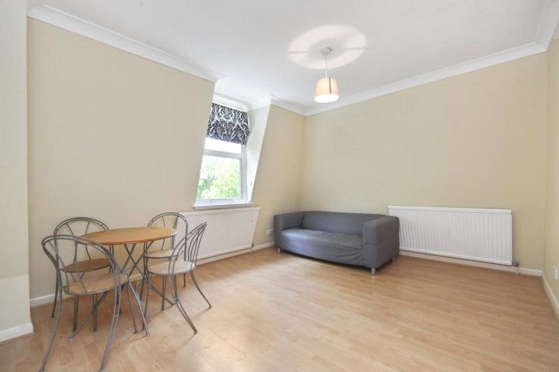 Flat Rutland Grove in Greater London