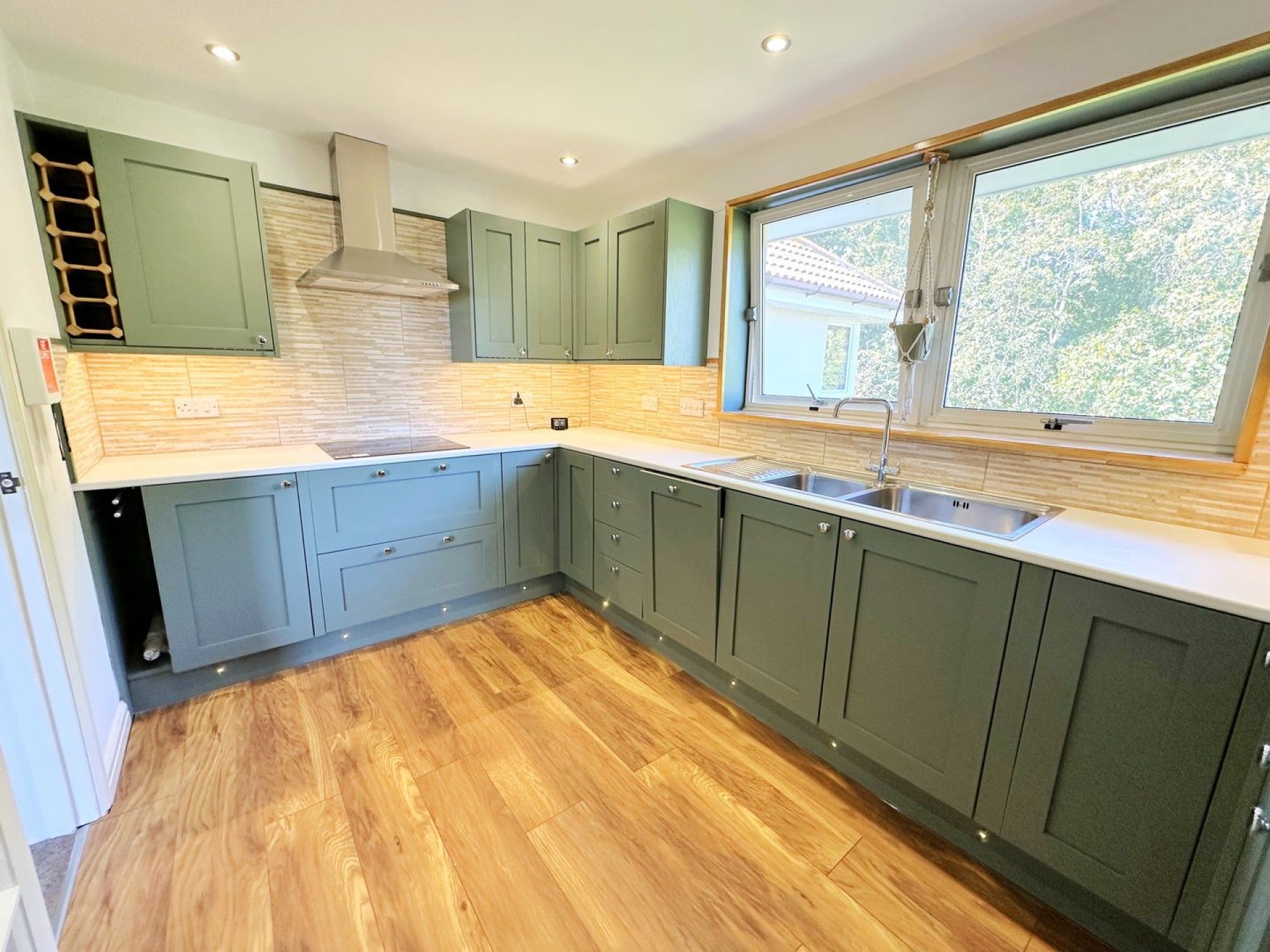 Flat Buckhurst Road in Rother