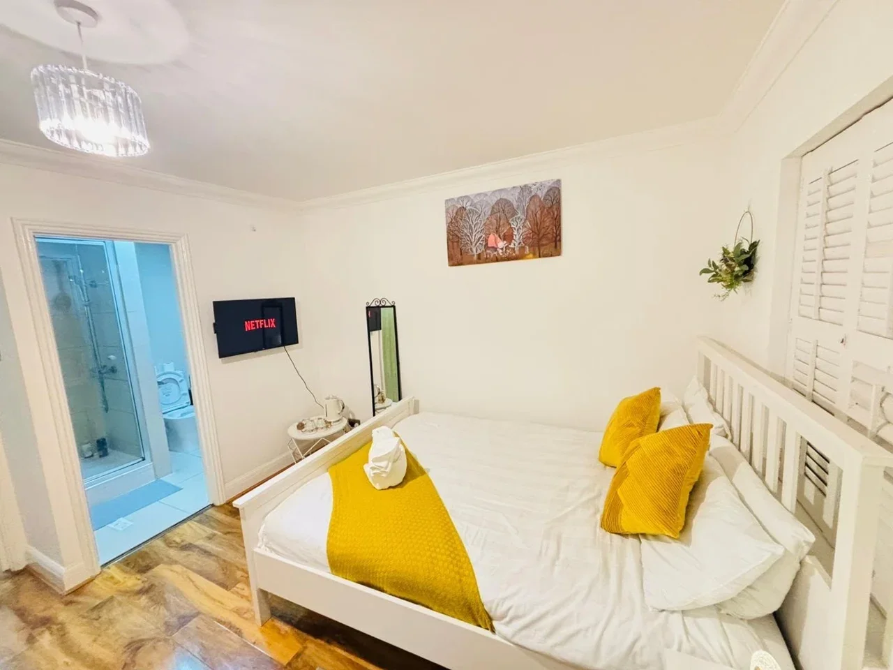 House Sarum Terrace in Greater London