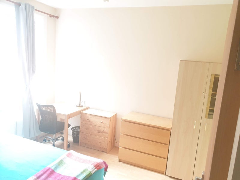 Room Kimberley Gardens in Greater London