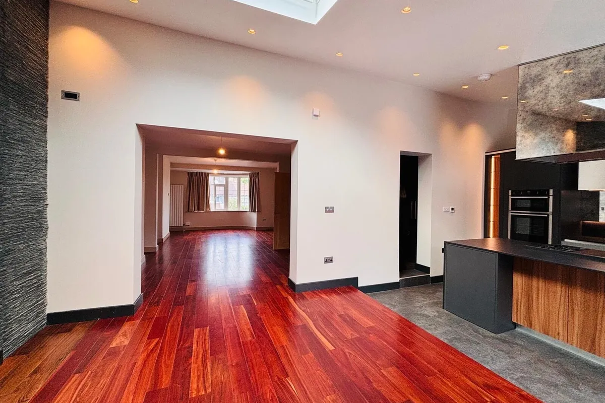 House Hampden Way in Greater London