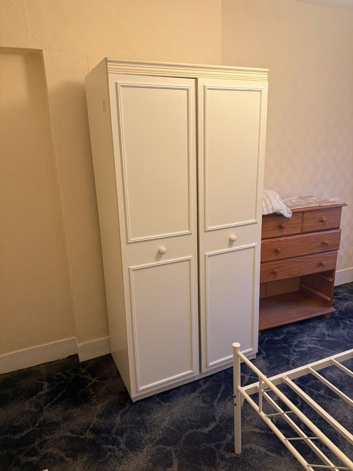 Room Steers Mead in Greater London