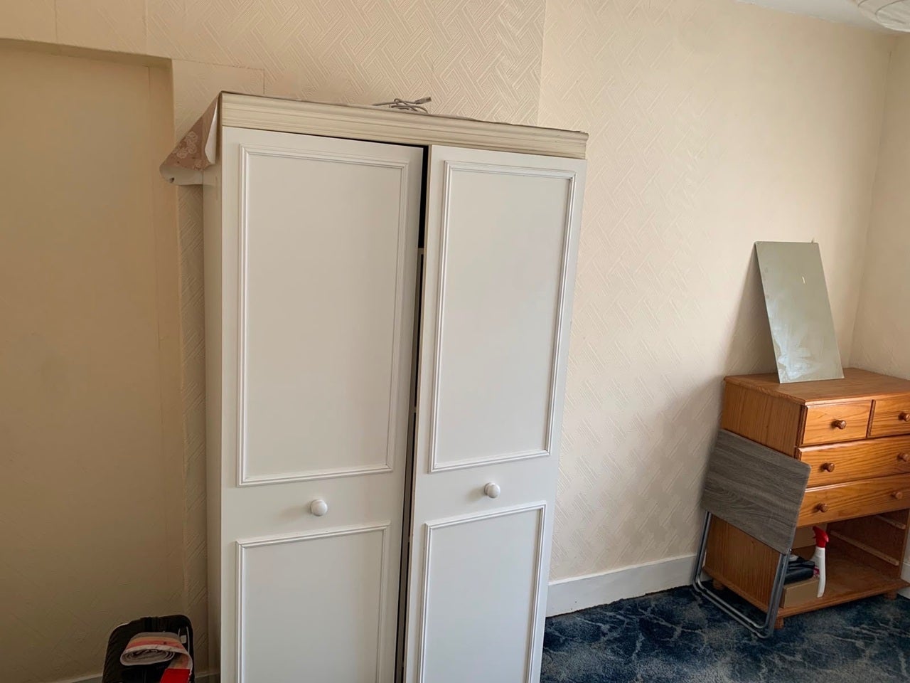 Room Steers Mead in Greater London