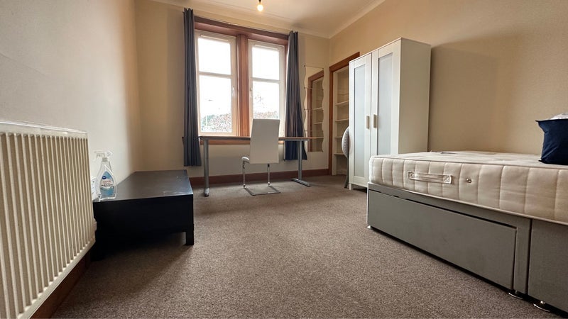 Room Corstorphine Road in City of Edinburgh